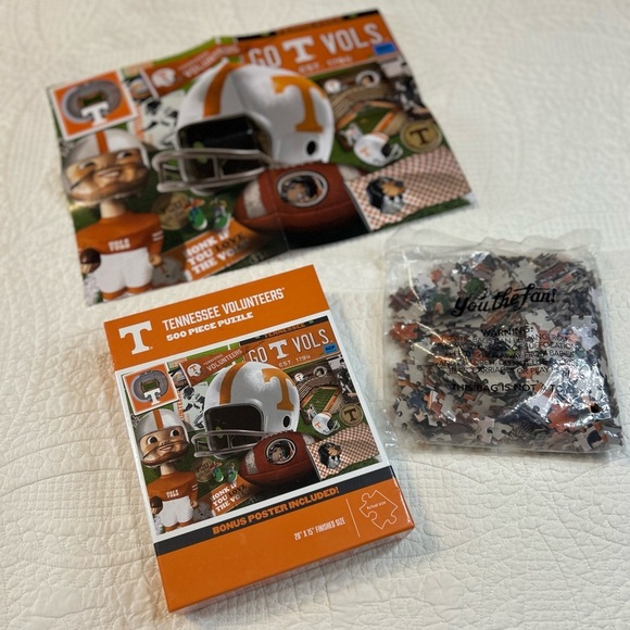 NWT Tennessee Vols 500 Piece Puzzle w/ Poster. Puzzle is unopened. - Picture 2 of 3